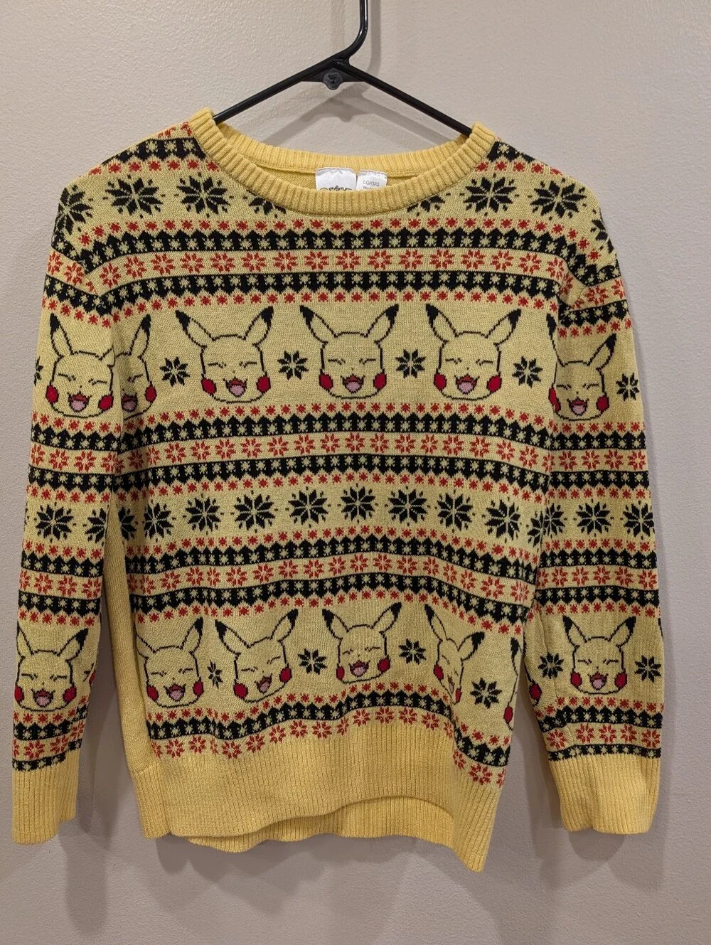 Pokémon Pikachu Fair Isle Knit Sweater Yellow Crewneck Pullover L Women's S